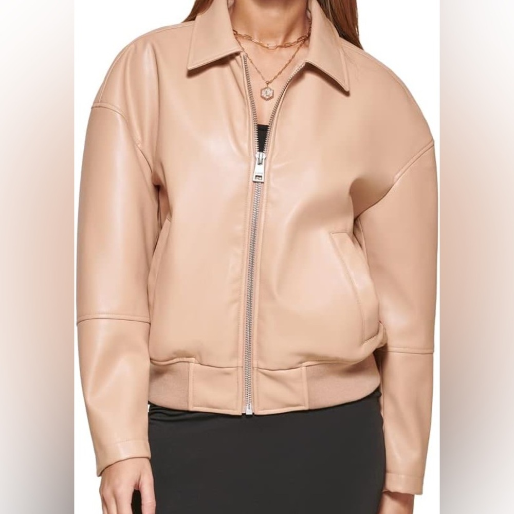 NEW Levis Womens Size Medium Faux Leather Bomber Jacket in Biscotti Tan Vegan